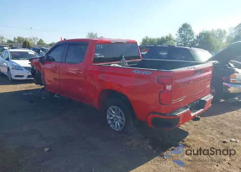 2019 Chevrolet Silverado K1500 Rst z USA, uszkodzony, nr VIN 3GCUYEED0KG119751